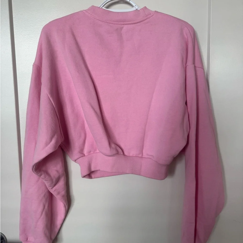 ALO Yoga Pink Women's Cropped Sweatshirt, rare sweet pink - Picture 5 of 9
